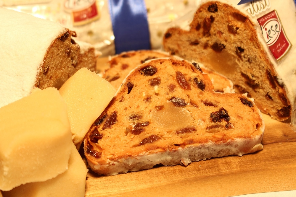 Butter-Marzipan-Stollen (Traditionsstollen) - Café-Bäckerei Liese