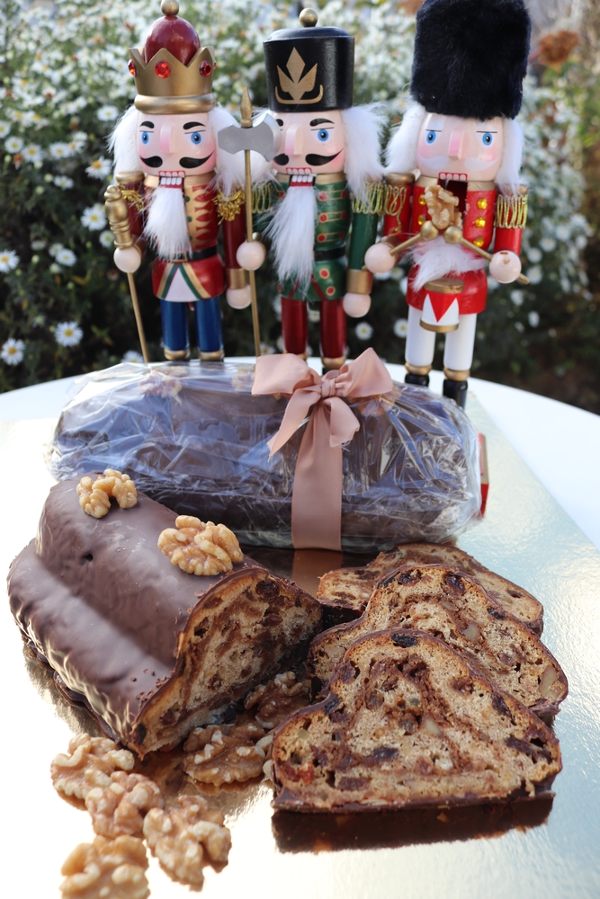 Walnuss-Stollen - 700 g - Café-Bäckerei Liese