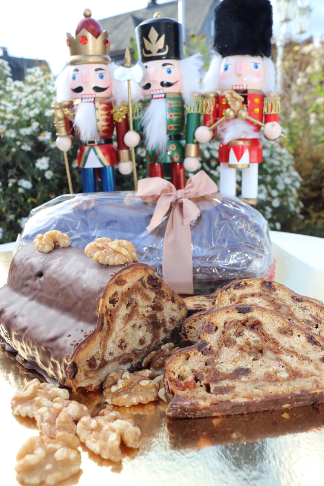 Walnuss-Stollen - 700 g - Café-Bäckerei Liese